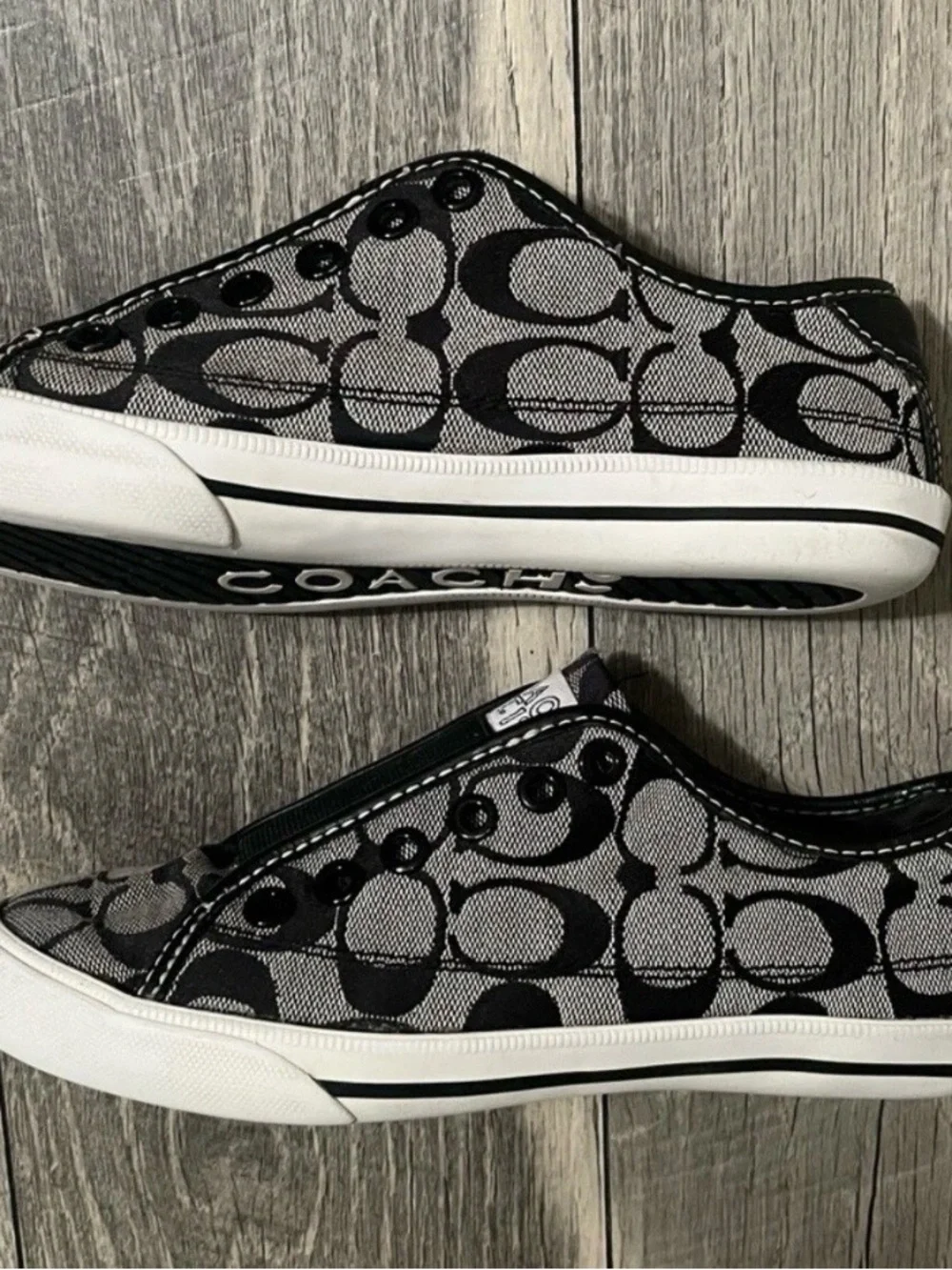 👠Coach Monogram Slip-On Sneakers in Black and Gray Size 5B